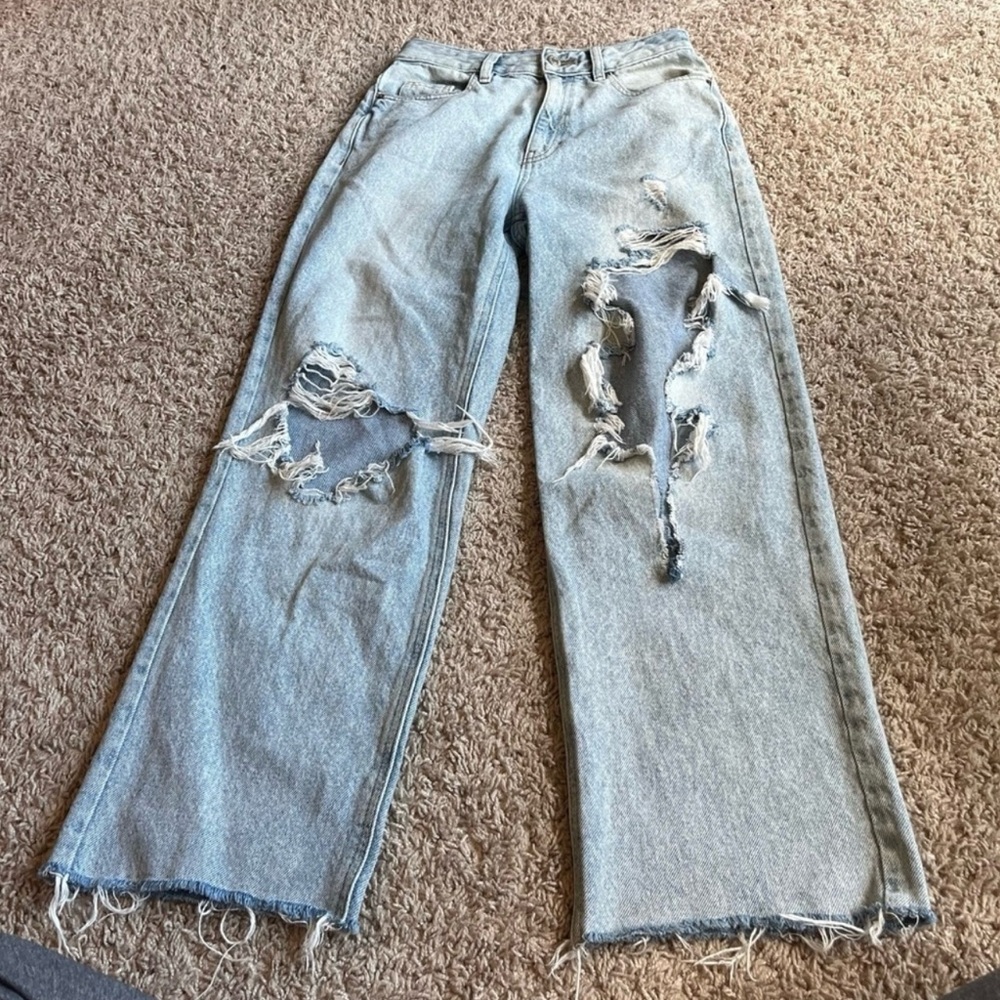 PacSun super distressed 90’s boyfriend jeans